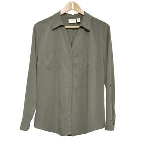 Chico's  Olive Green Suede Feel Womens Button-Up Shirt US Size 2